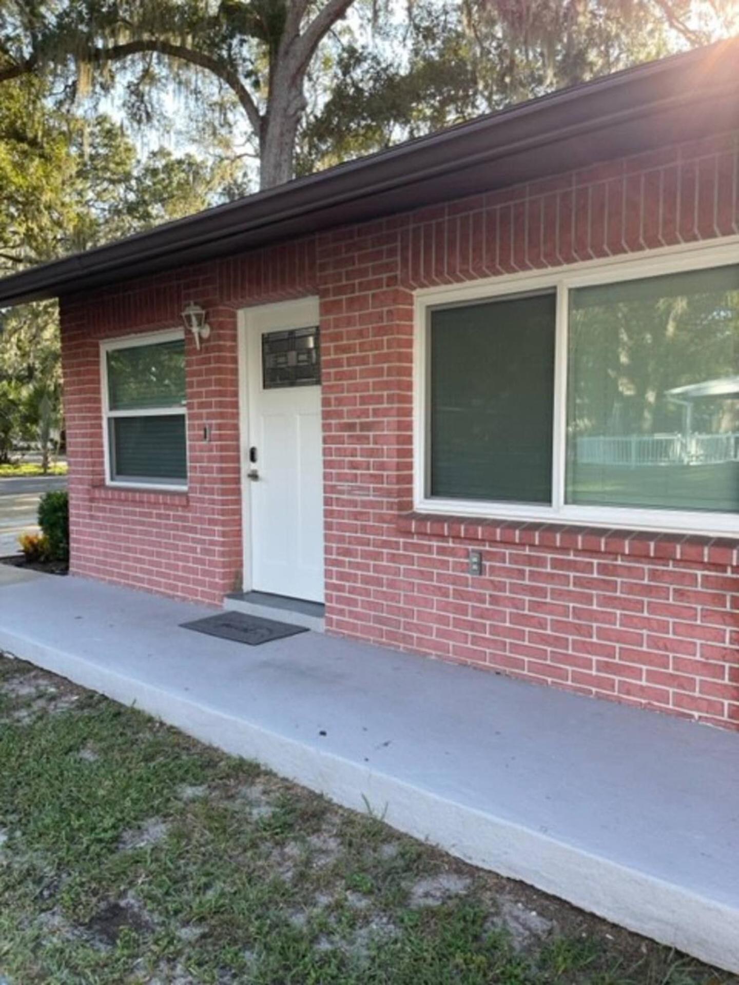 Walk Everywhere! 1-Bedroom Gem In Downtown Hub New Port Richey Exteriör bild