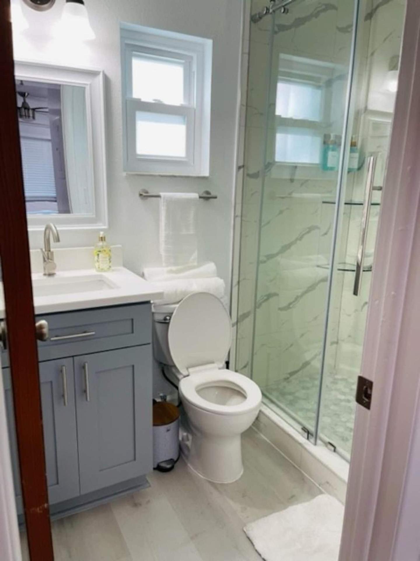 Walk Everywhere! 1-Bedroom Gem In Downtown Hub New Port Richey Exteriör bild