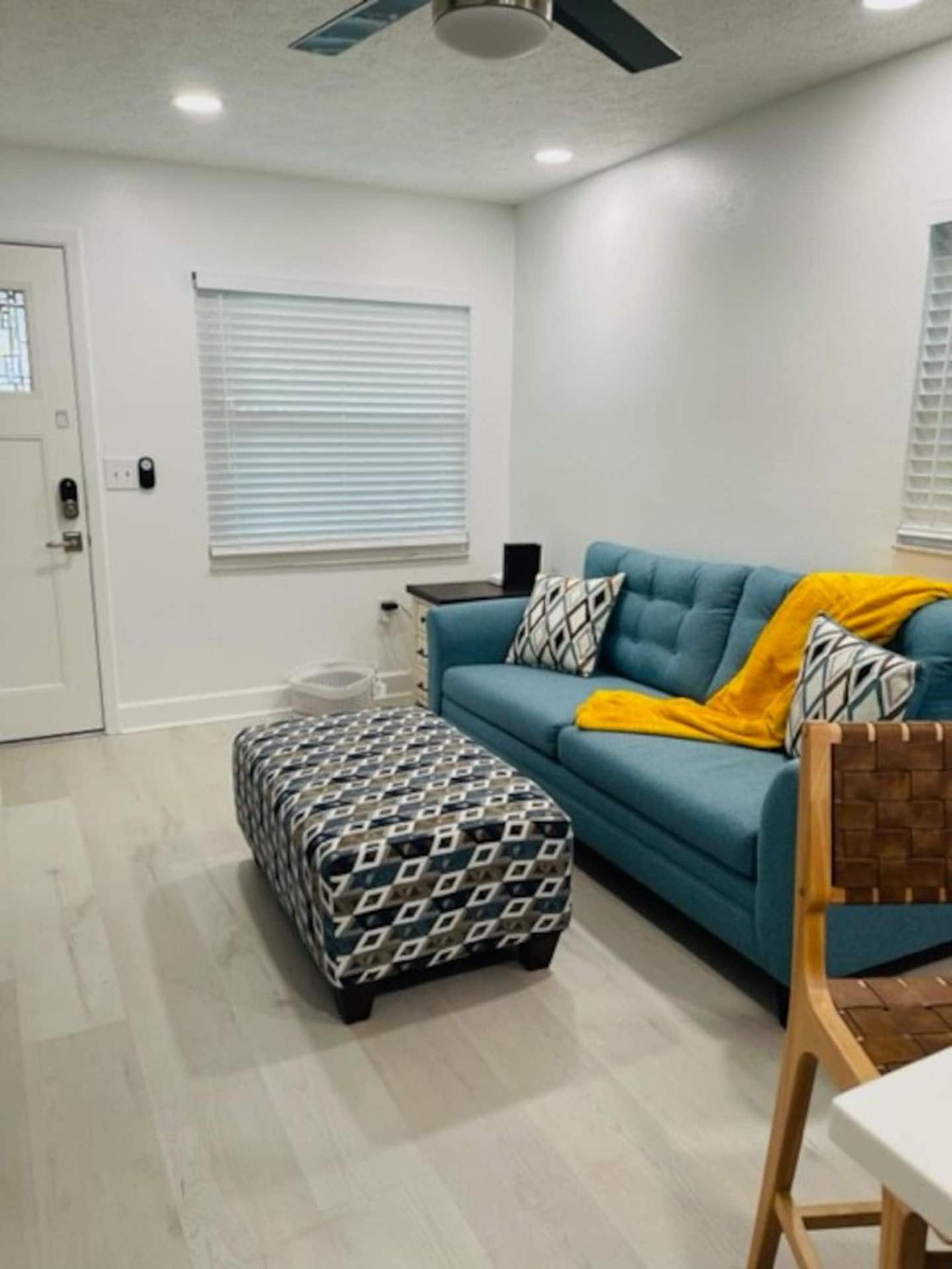 Walk Everywhere! 1-Bedroom Gem In Downtown Hub New Port Richey Exteriör bild